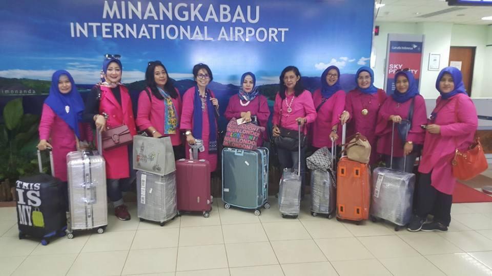Rumah Pakankamih Bukittinggi Buitenkant foto