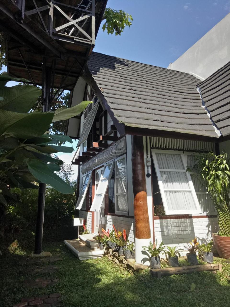 Rumah Pakankamih Bukittinggi Buitenkant foto